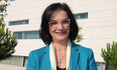 Professora Elvira Fortunato