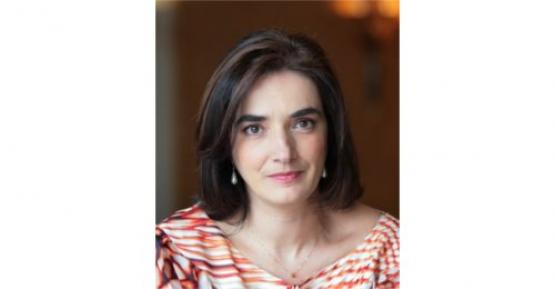 Professora Elvira Fortunato, a cientista portuguesa que criou o microchip de papel